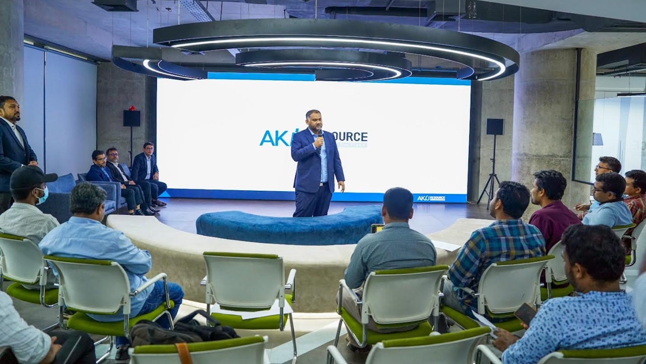 শরিয়াহভিত্তিক ডিজিটাল ব্যাংক চালু করতে চায় আকিজ রিসোর্স